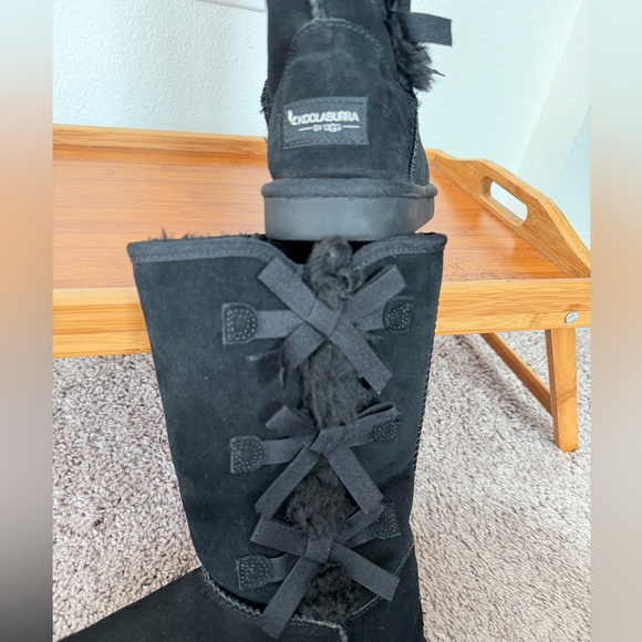 Koolaburra by UGG Victoria Boots Suede Black Kids Sz 3 Triple Bows Winter Cozy - Picture 11 of 12